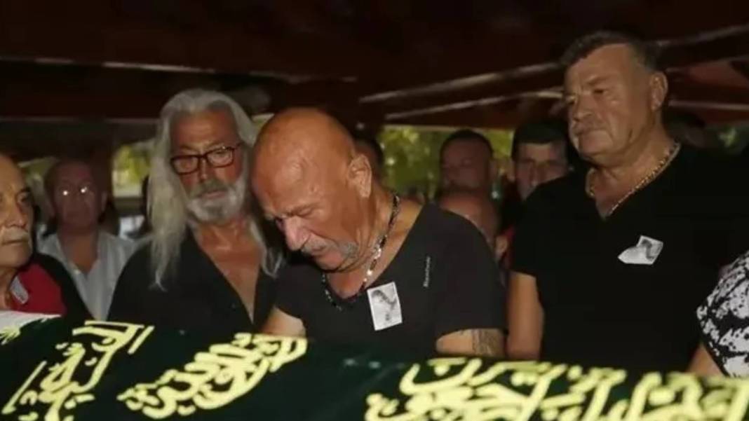 Önce kızını sonra eşini kaybetti! 14 kilo veren Yeşilçam yıldızının son hali şaşırttı! 4